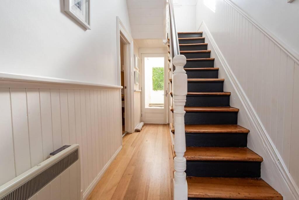 Historic Beauty In The Cbd! Parking And Wifi Apartment Launceston Exterior foto